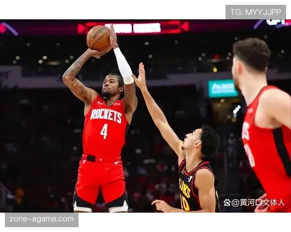 杰伦·格林突破终结效率显著提升拉开与队友得分差距