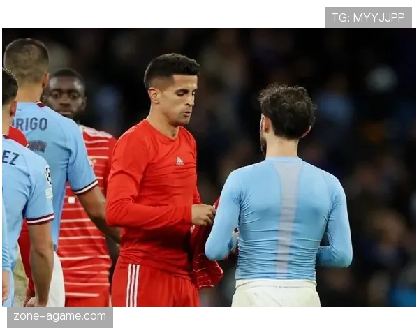 坎塞洛与哈兰德：边路策动到禁区终结的战术角色分化